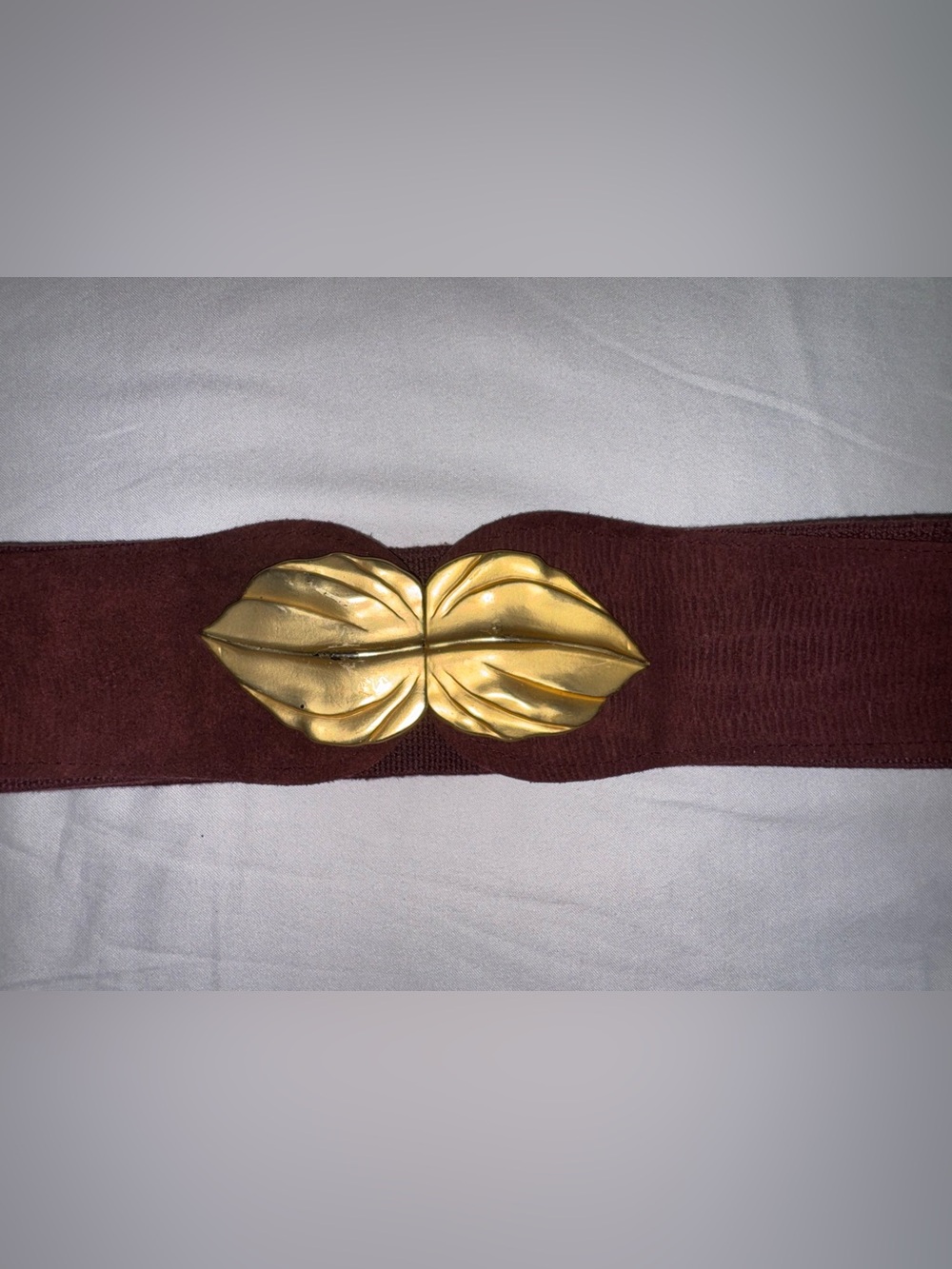 Vintage Axcess by Liz Claiborne Rich Brown 90’s Gold Leaf Statement Belt